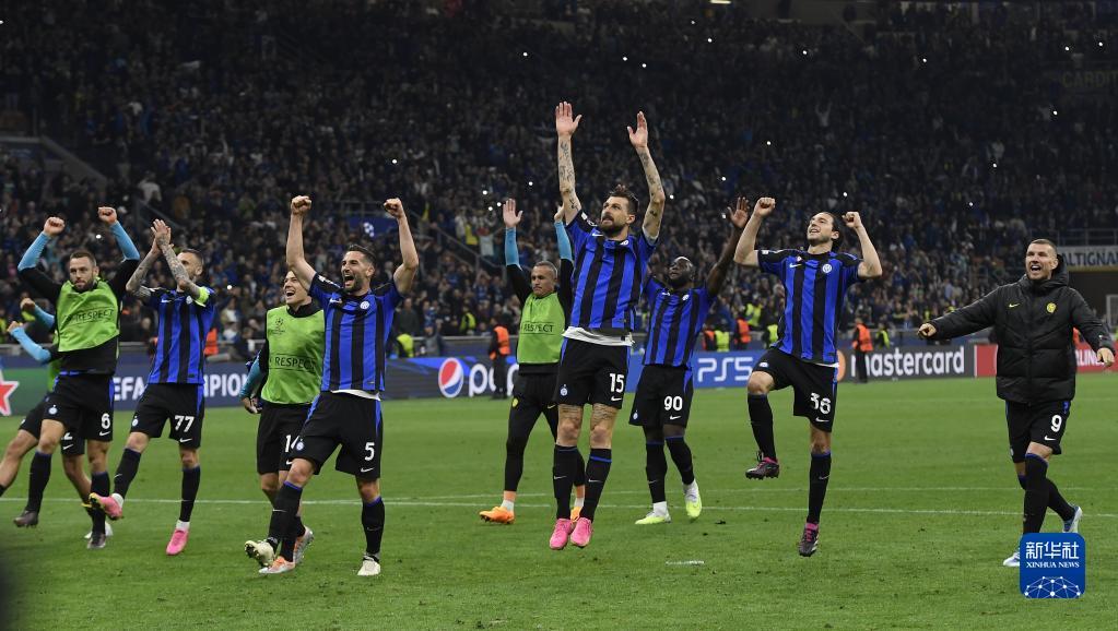 名宿：不是所有国米球迷都为劳塔罗疯狂，但他的态度令人惊叹（名宿：劳塔罗未获所有国米球迷追捧，但他的态度令人钦佩）