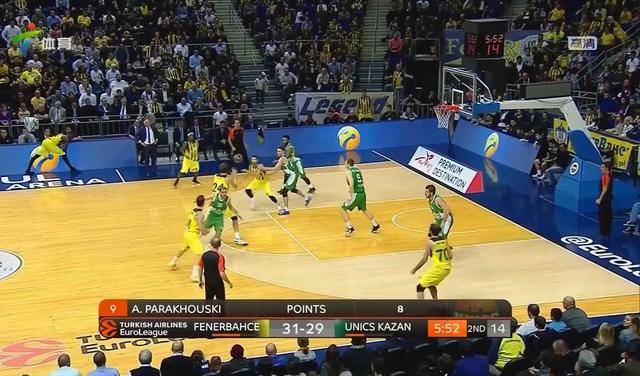 姆贝莫、阿马德和马兹拉维打完对伯恩茅斯之战就要离队。（与伯恩茅斯一战后，姆贝莫、阿马德与马兹拉维将离队）