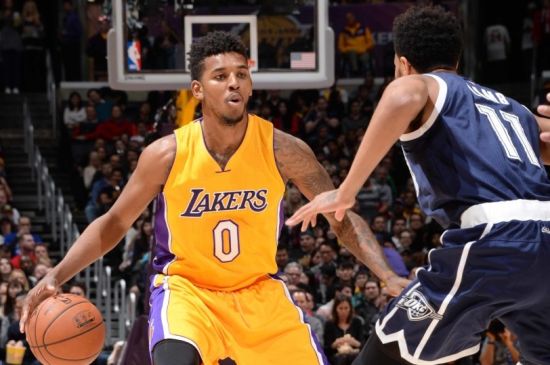 恩梅加：包括阿德耶米在内我们很多人都有进球机会，但没成功（恩梅加：阿德耶米等人都有破门良机，可惜未能把握）