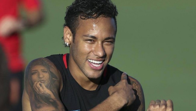 罗马诺：迪乌夫的最终转会费为2500万欧元，并已确保全额支付（罗马诺：迪乌夫转会费定为2500万欧元，全额支付已获保障）