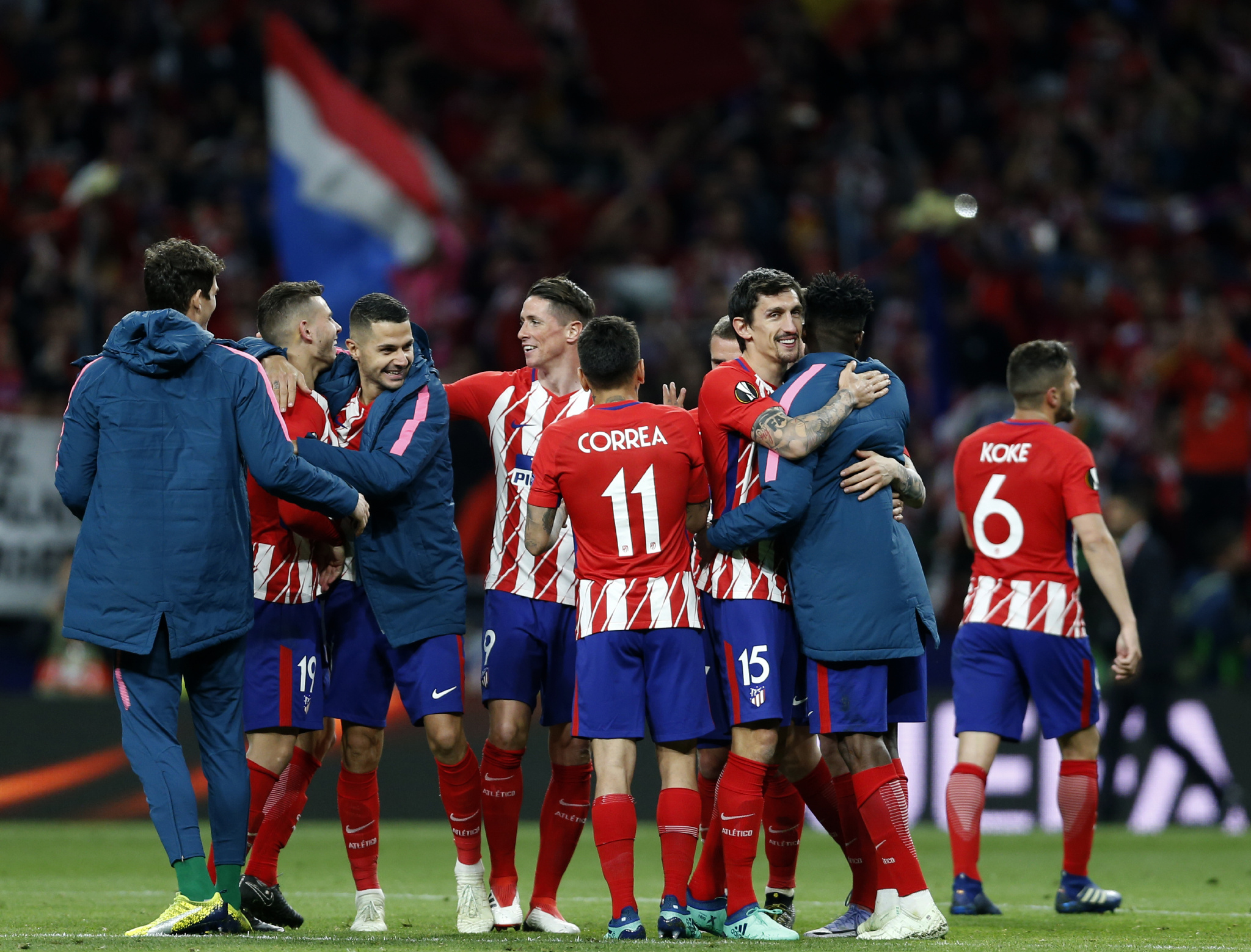 经纪人：米内罗竞技未与胡尔克就续约进行接触（经纪人称米内罗竞技尚未与胡尔克谈续约）